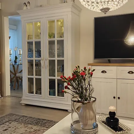 Cozy 76 M2 Near Centre Apartment *