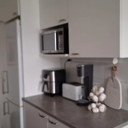 Apartment Cozy 76 M2 Near Centre *